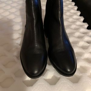 Black Leather Chelsea Boot